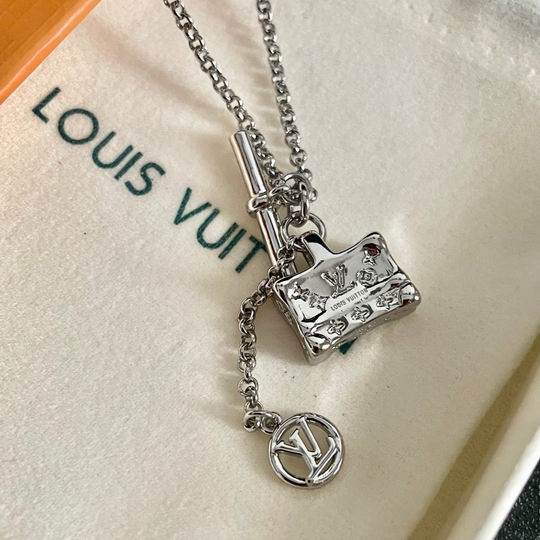LV Necklace 11lyh440